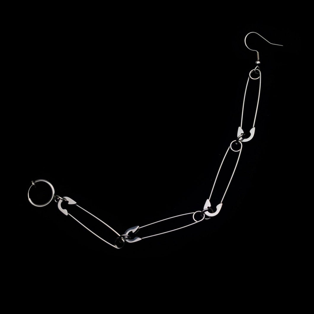 Safety Pin Nose Chain